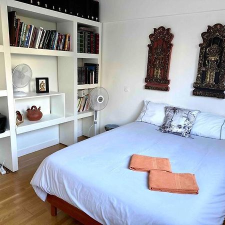 Private Bedroom 2 Near Eiffel Tower, Saint Germain Paris Ngoại thất bức ảnh
